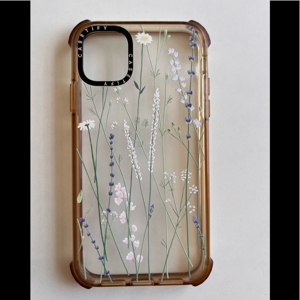 Iphone 11 Casetify Flower Case